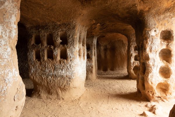 Cave of the 100 Pillars La Rioja Baja